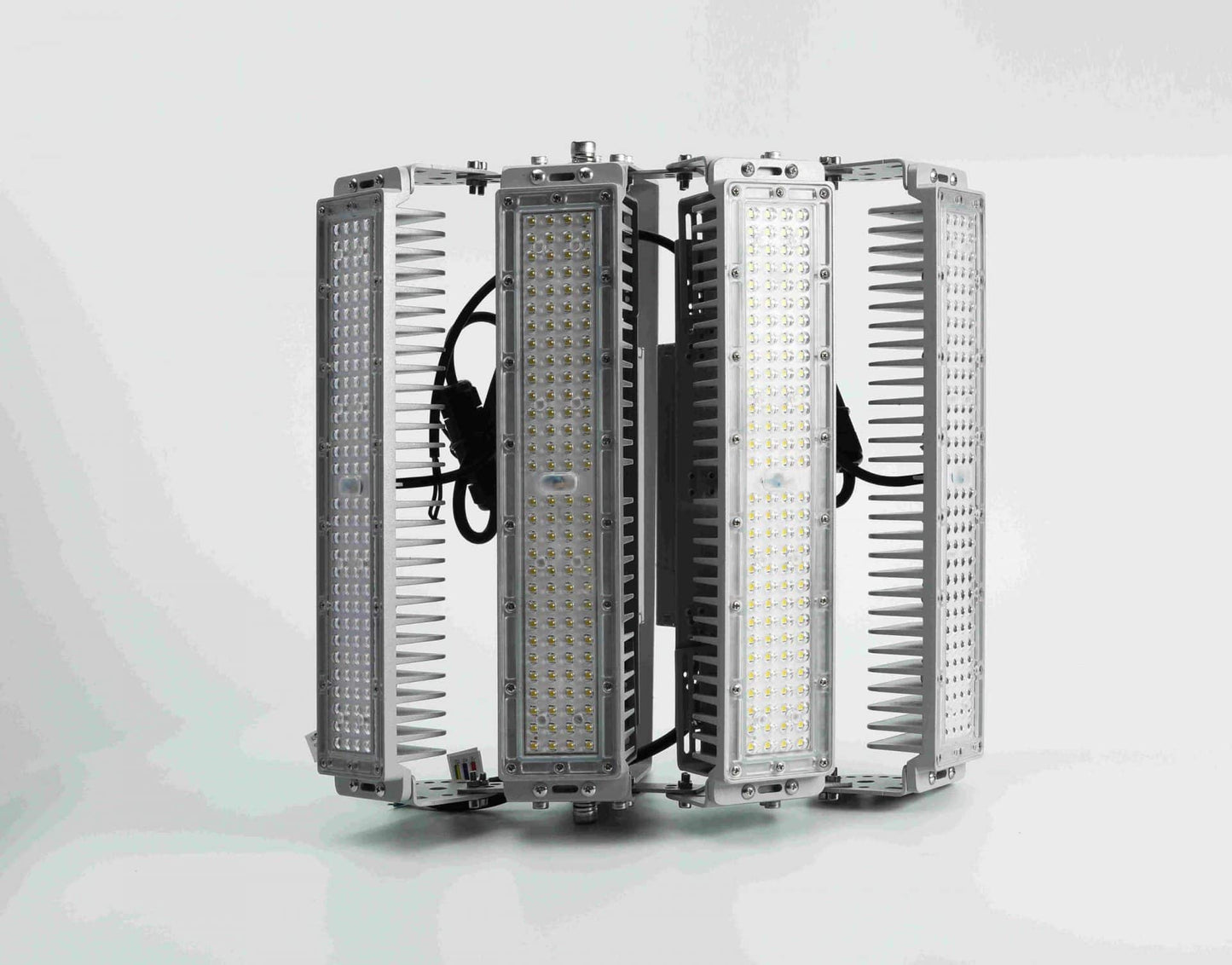 LED TERREINVERLICHTING IP65 400W 5500K MDRLED®