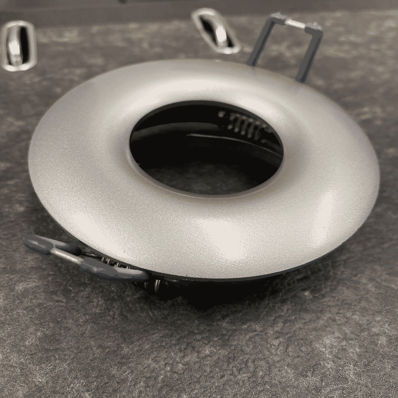 GU10 MR16 LEUCHTE WEISS und SILBER Ø68mm MDRLED®