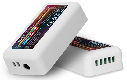 FUT038 RGBW LED-stripcontroller (2,4 GHz