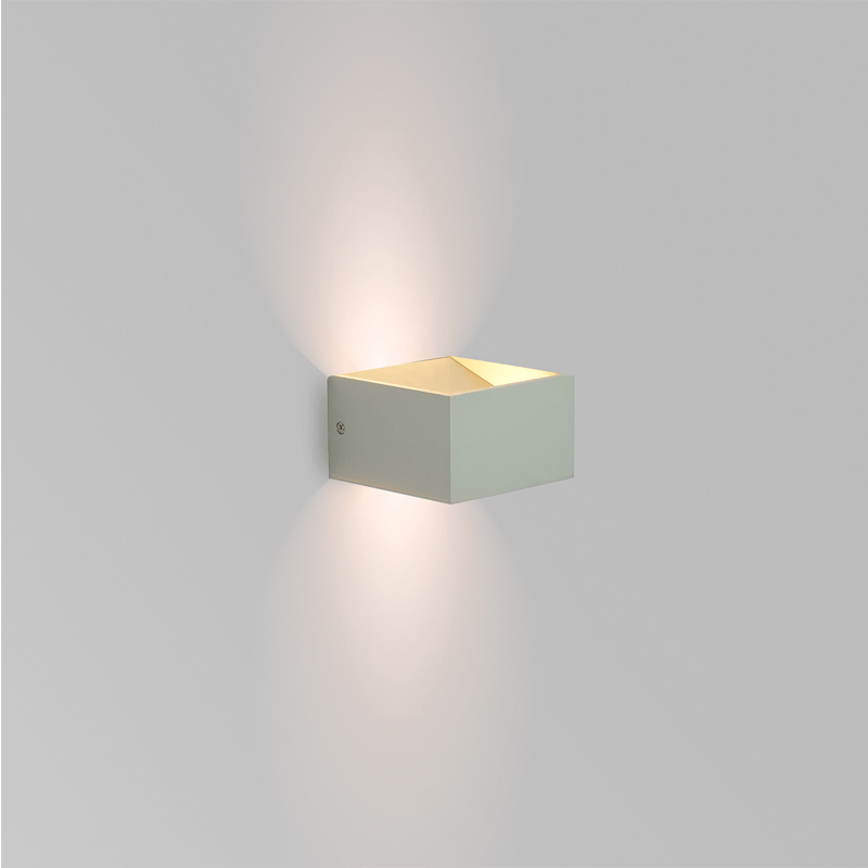 WANDLAMP CARPO WIT 6W DIMBAAR