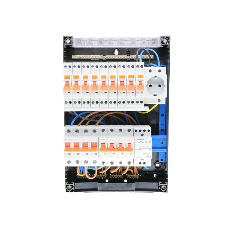 Skrzynka rozdzielcza MDRLED® 3-fazowa: 9x wyłącznik różnicowoprądowy B16, 2x wyłącznik różnicowoprądowy 3-fazowy B16, 1x gniazdo, transformator MDRLED