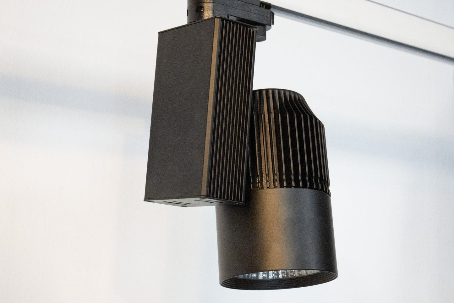 MDRLED® 3-Fase Railspot 30W Zwart | 4000K | CRI>95 | Professionele LED Verlichting tijdelijke actie op is op